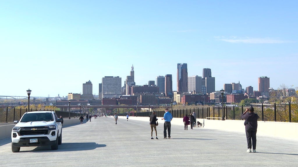 Kellogg Bridge set to open in St Paul after multi-year construction — WCCO / CBS Minnesota, Plymouth Government news