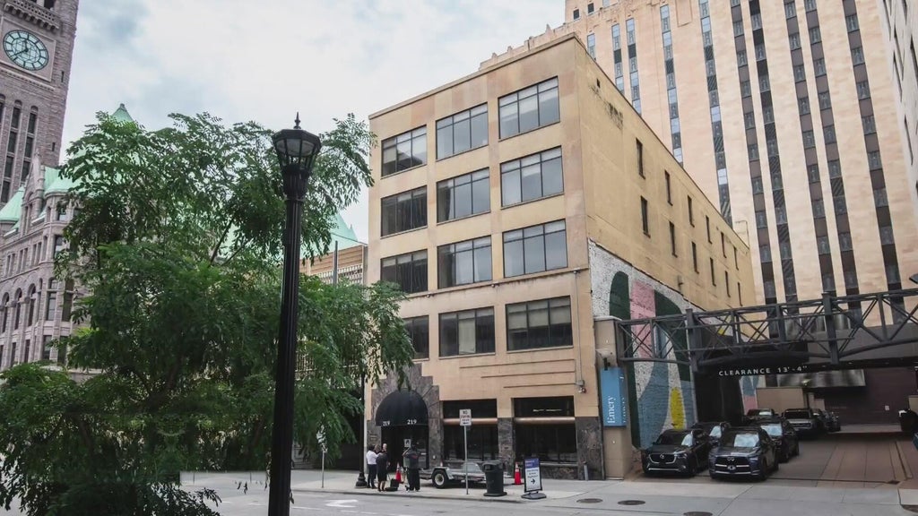 CEO who experienced homelessness as a child opens new Minneapolis family shelter — WCCO / CBS Minnesota, Plymouth Government news