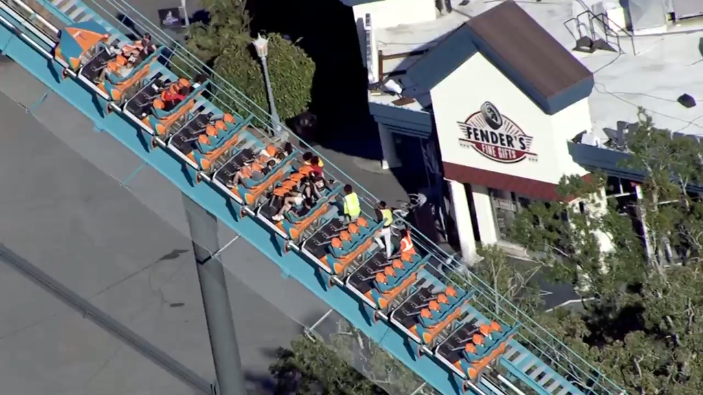 Man dies in fall from Six Flags Over Georgia roller coaster, several injured, police and witnesses say — WCCO / CBS Minnesota, Plymouth Real Estate news