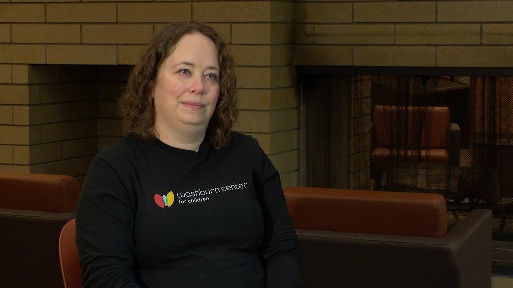 Expert shares tips on how to talk with children about traumatic events — WCCO / CBS Minnesota, Plymouth Health news