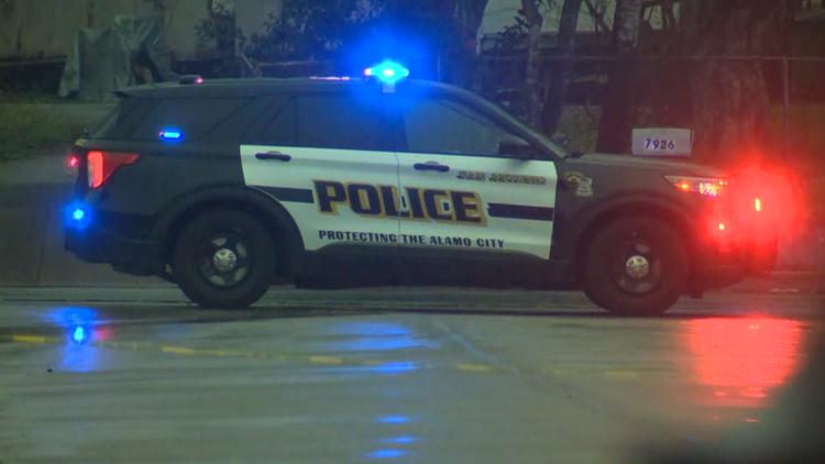Driver arrested on DWI charge after running red light and crashing into car, police say — KENS 5 (San Antonio), Plymouth Health news