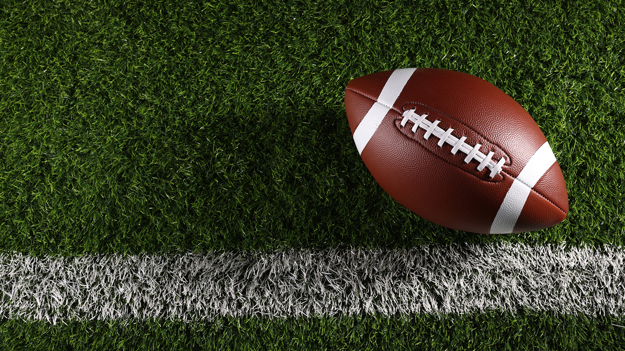 Southern Nazarene football player Tyler Ulrich dies after sustaining game injury — FOX 9, Plymouth Sports news