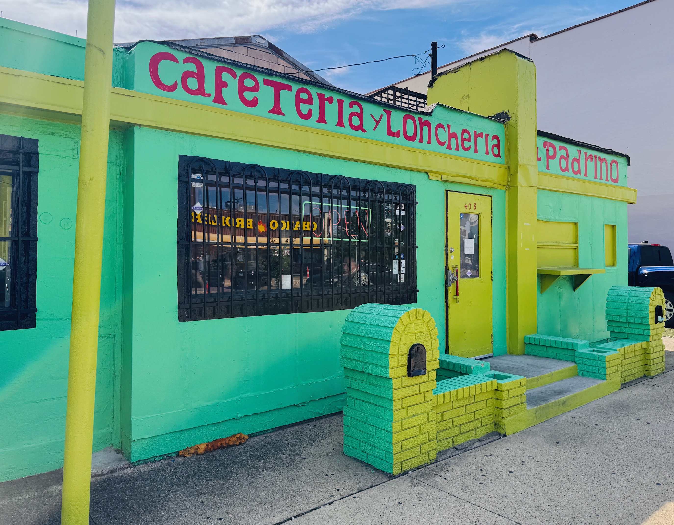 Will Jefferson Boulevard lose its soul to the Bishop Arts District? — Dallas Observer, Plymouth Dining news